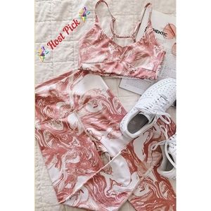 🍨Servin' - Bra & Legging set, sz. Large